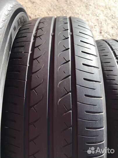 Yokohama BluEarth RV-02 205/60 R16 92