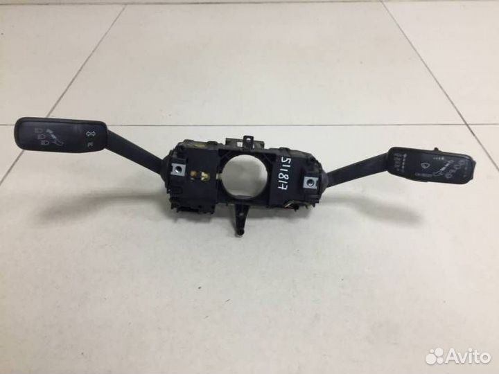 Переключатель подрулевой в сборе Skoda Rapid 2012