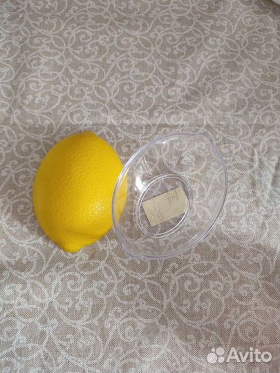 Контейнеры для лимона, лука, чеснока. Тарелка