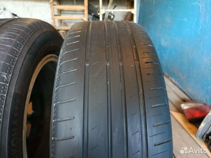 Yokohama BluEarth AE50 215/60 R16 99V