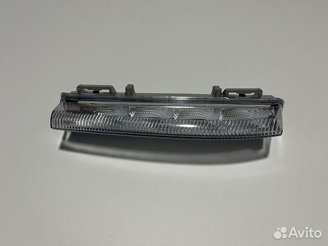Левый ходовой огонь Mercedes W204 Mercedes W212
