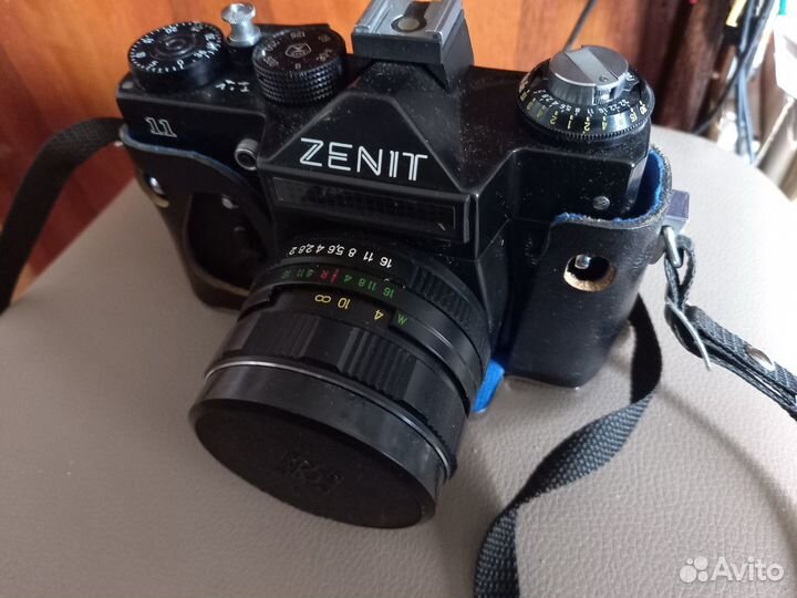 Фотоаппарат зеркальный плёночный