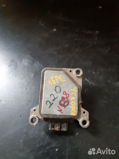 Датчик угловой скорости Mercedes W220