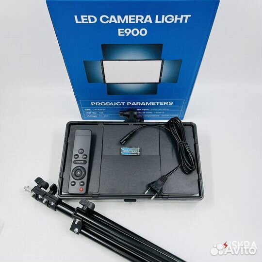 Видеосвет LED Camera Light E900 + Штатив