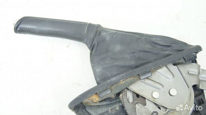 Рукоятка ручного тормоза BLE 2004г. (Тормозная сис