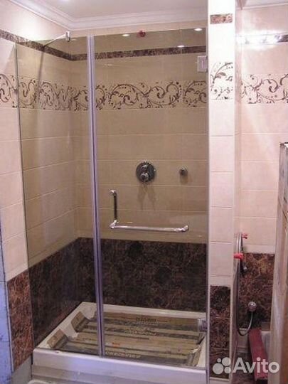 Стеклянная перегородка в душ под ключ