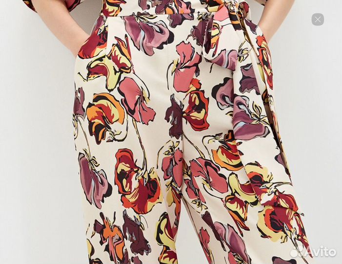 Нарядный женский комбинезон на марки Gsfr