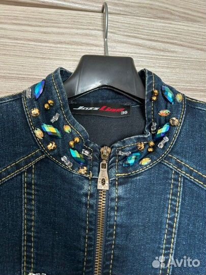 Джинсовая куртка