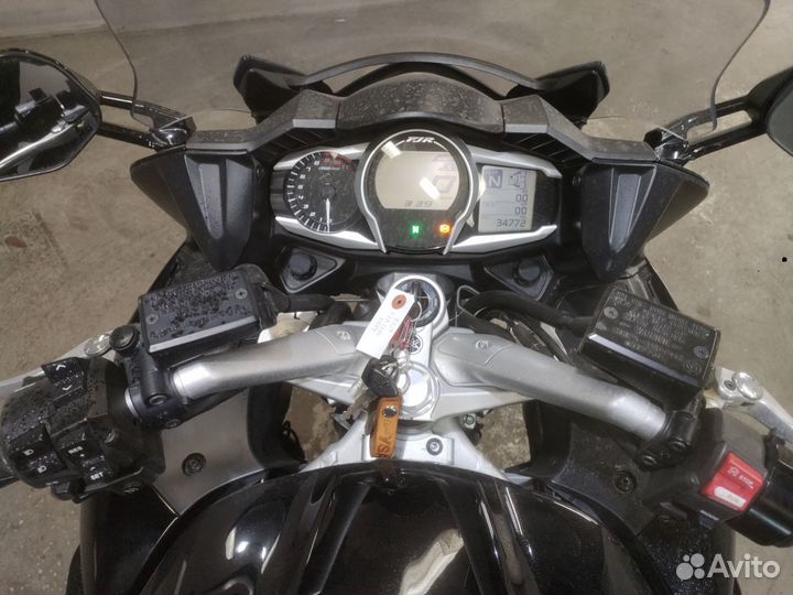 Yamaha FJR 1300