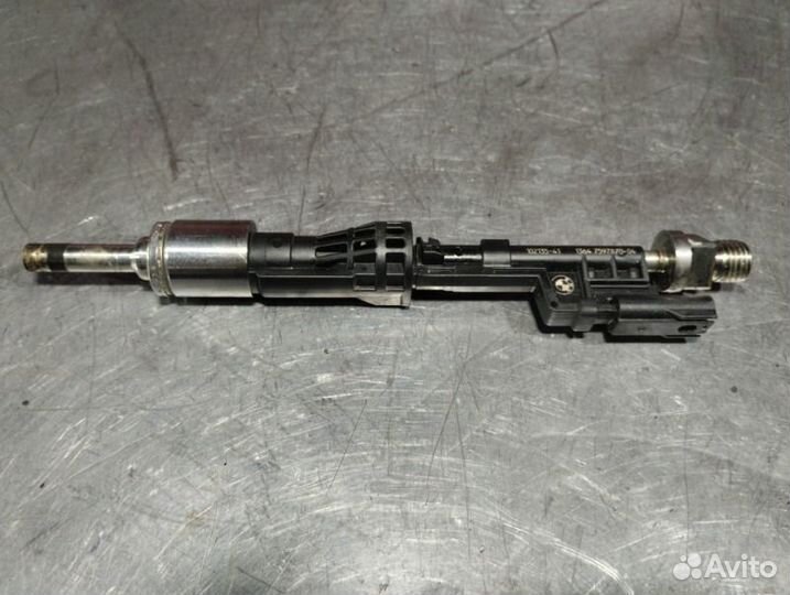 Форсунка Bmw 5 Series F10 N20B20A 2011