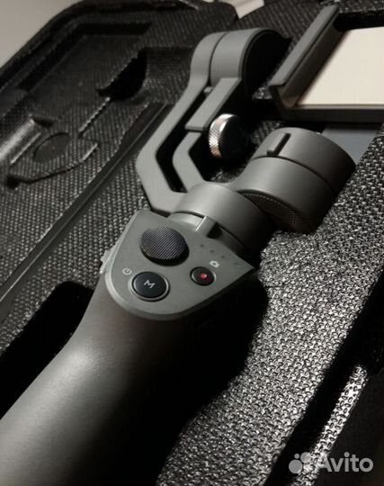 Трехосевой стабилизатор DJI Osmo mobile 2