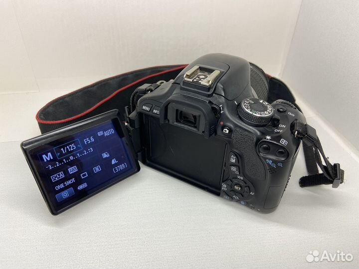 Зеркальный фотоаппарат Canon 600D + 18-55mm