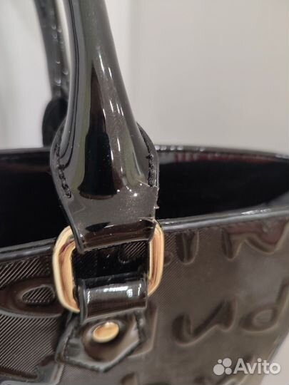 Сумка женская лаковая