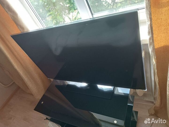 Телевизор samsung