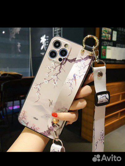 Чехол на iPhone 13 pro