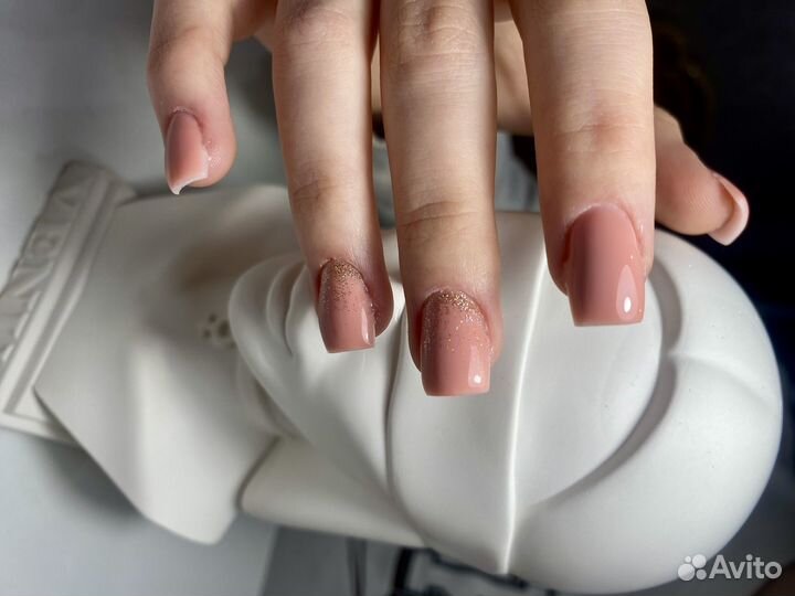 Маникюр с покрытием, наращивание