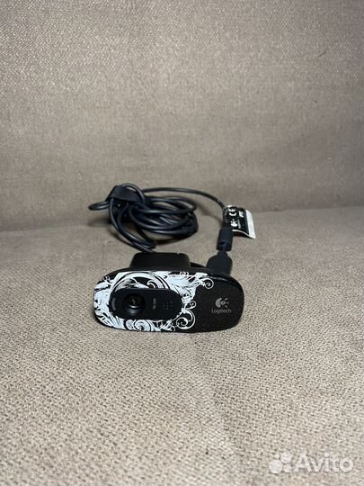 Веб камера Logitech C270