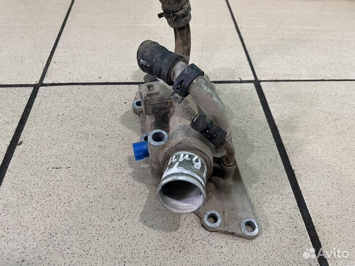 Корпус термостата Nissan tiida C11