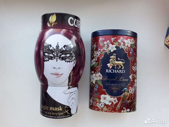 Жестяная банка чая