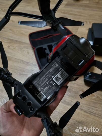 Квадрокоптер DJI Mavic Air RED