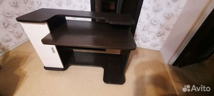 Компьютерный стол со шкафом бу