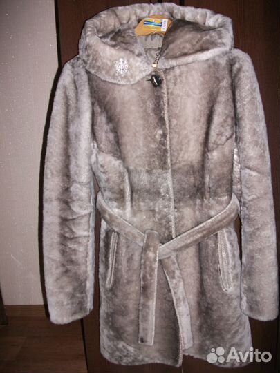 Шуба мутоновая 42 размера