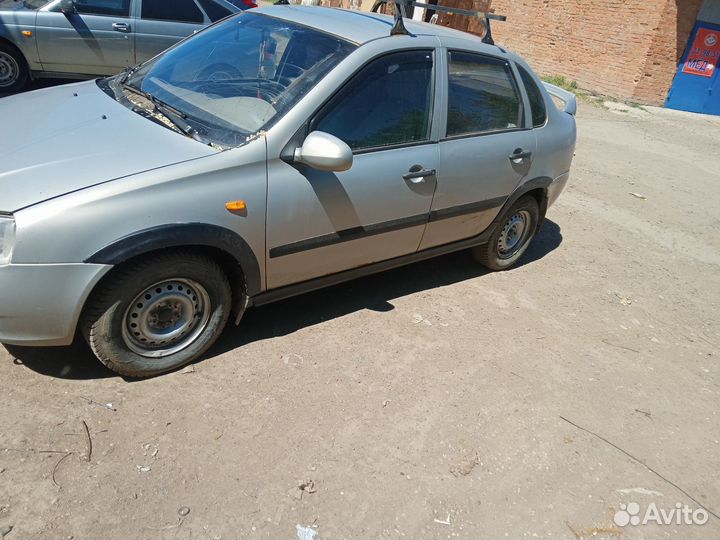 LADA Kalina 1.6 МТ, 2006, 294 679 км