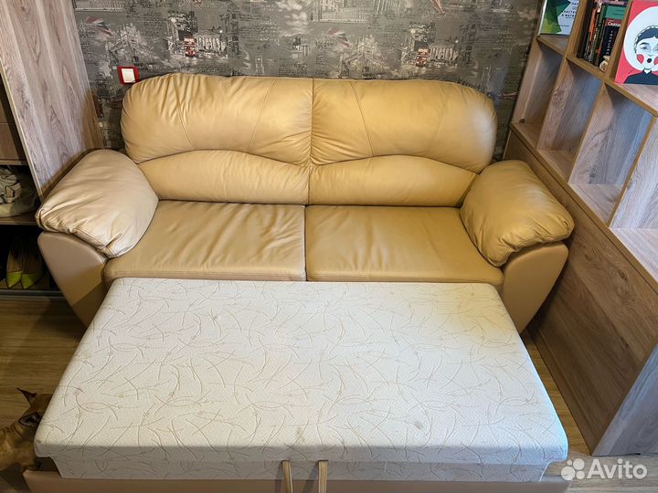 Диван прямой раскладной бу