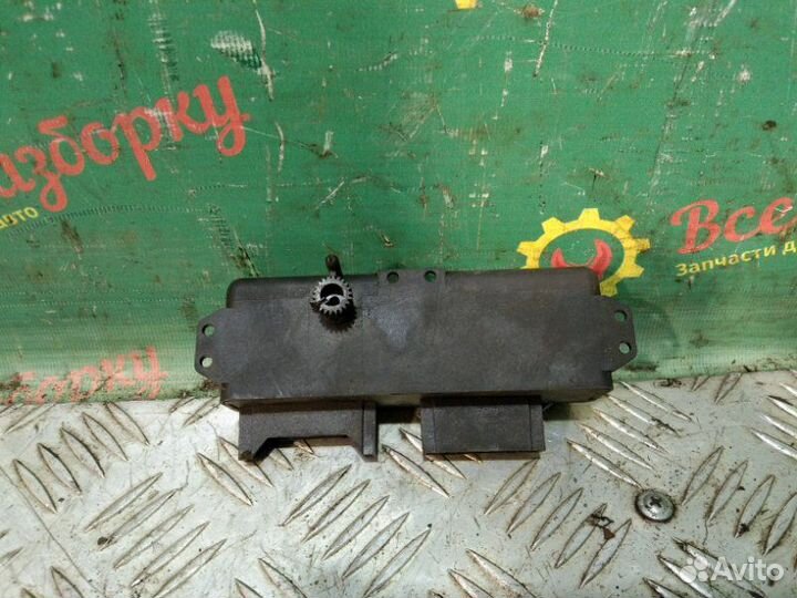 Блок управления климат-контролем Volkswagen Passat