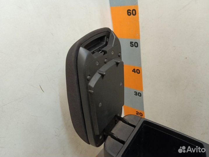 Б/У Б/У Деталь 846601R100SBP Hyundai-KIA