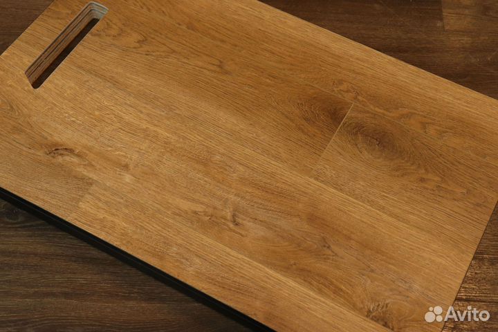 Кварцвиниловая плитка дуб замковая