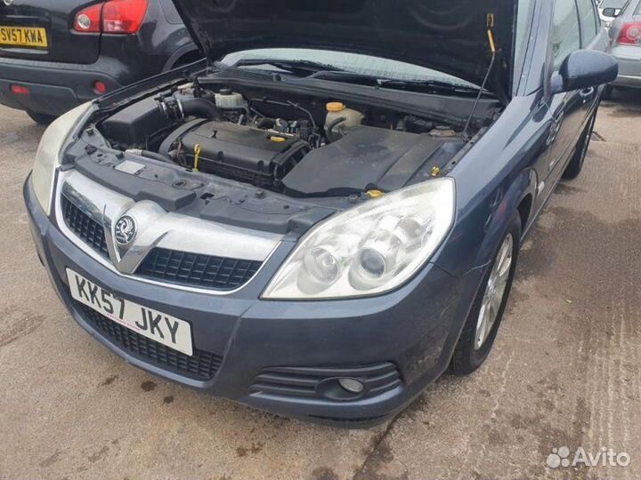 Суппорт передний правый Opel Vectra C Z18XER 2007