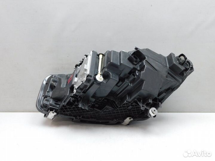 Фара правая BMW 5-Series/M5