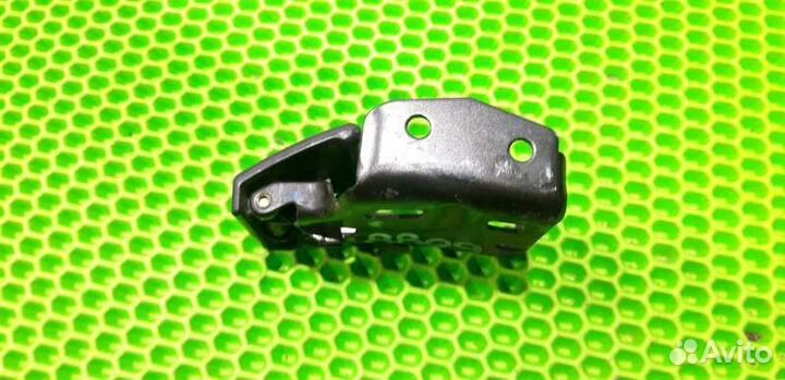 Ручка открывания капота Nissan Almera N16, Classic