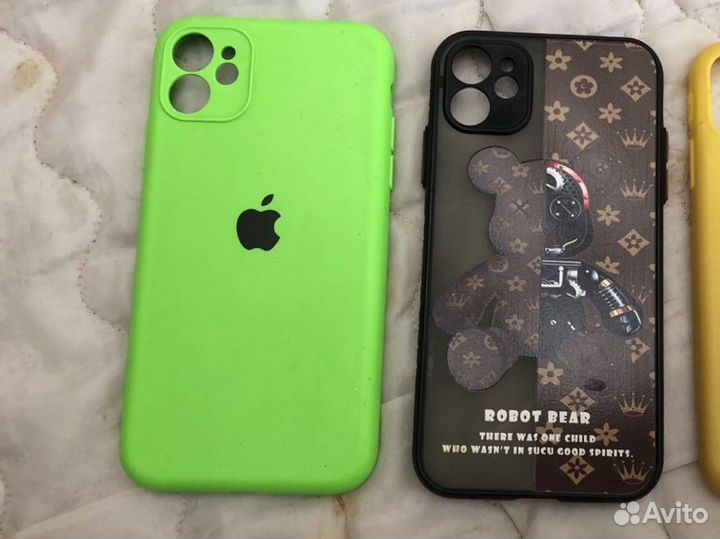 Чехлы для iPhone 11