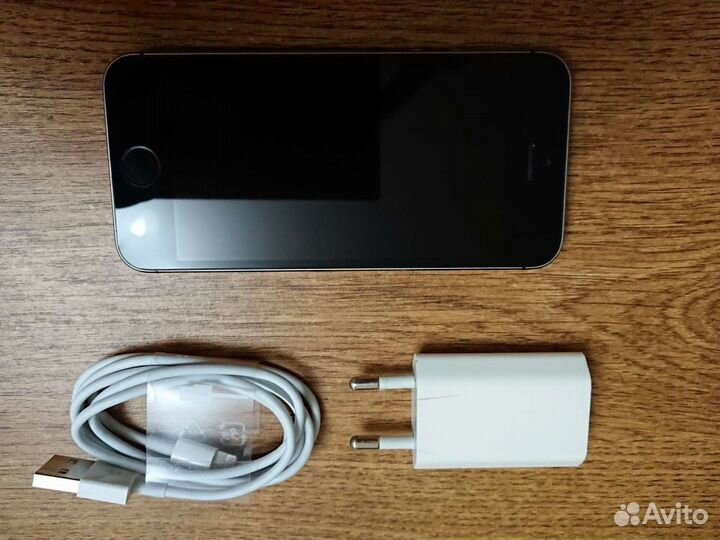 iPhone 5S, 16 ГБ