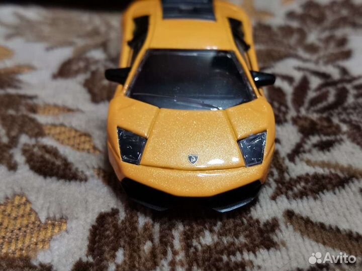 Модель Модель Lamborghini Murcielago LP 670-4 SV r