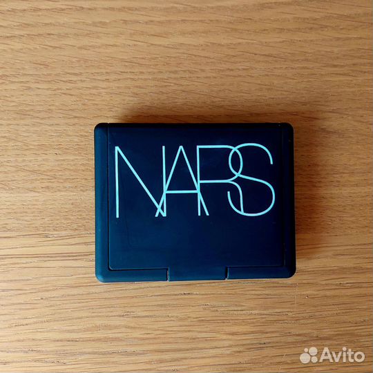 Румяна Nars оригинал exhibit A