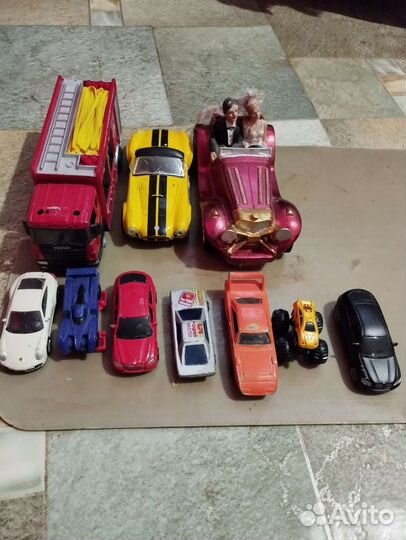 Машинки модельки металлические