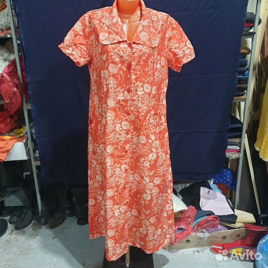 Халаты женские домашние. (новые) размер 50