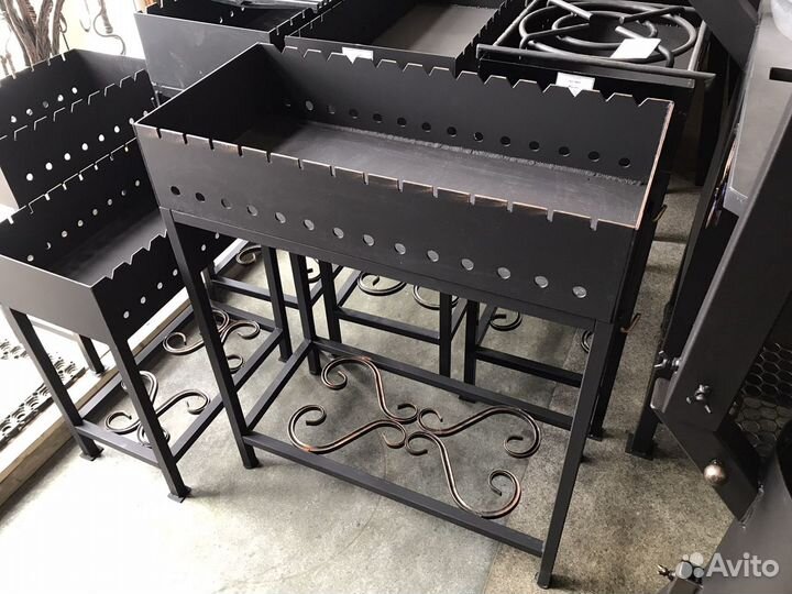 Мангал с дровницей арт. -0001