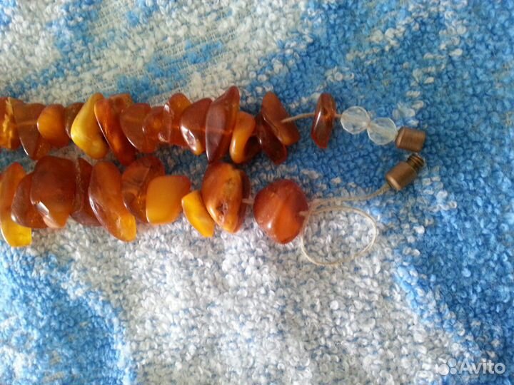 Бусы янтарные