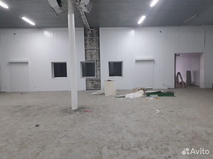 Холодильная торговая камера