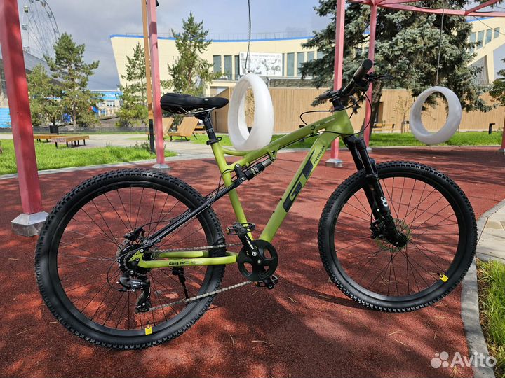 Велосипед GT Зеленый