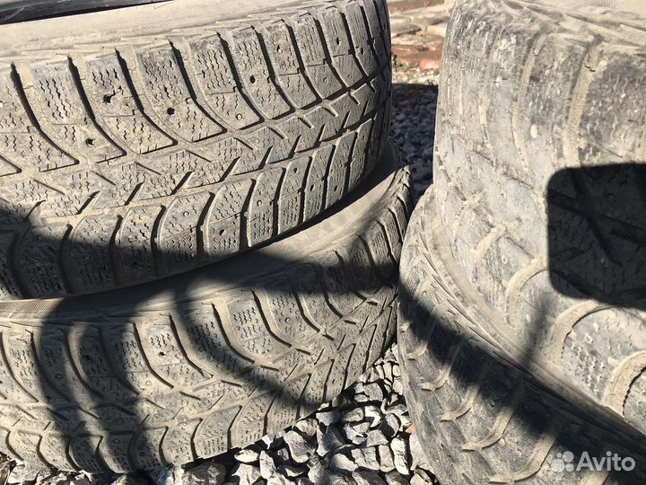 Bridgestone Ice Cruiser 5000 235/65 R17
