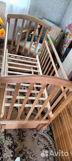 Детская кроватка