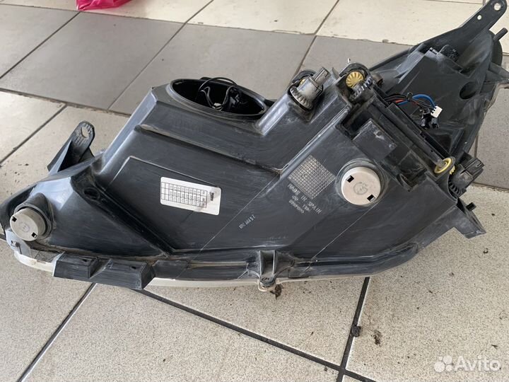 Фара передняя правая на opel corsa д