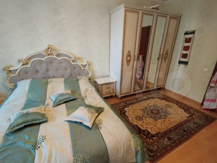 2-к. квартира, 73 м², 4/9 эт.