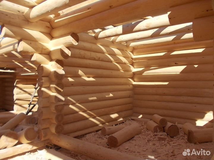 Срубы из карельской сосны ручной рубки