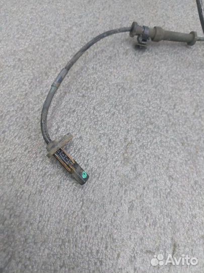 Датчик ABS передний Jeep Grand Cherokee WK2 3.0D